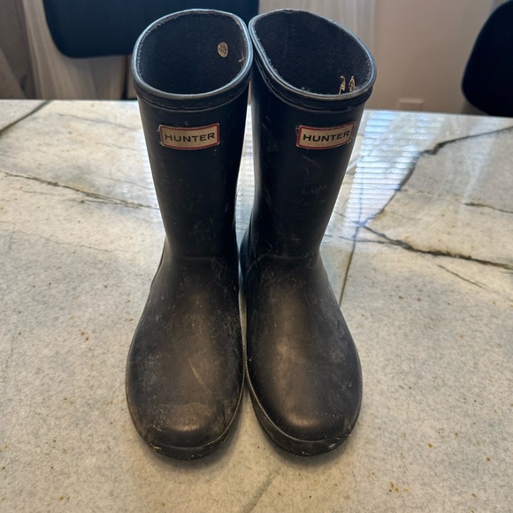 Hunters ORIGINAL KIDS FIRST CLASSIC RAIN BOOTS - Picture 3 of 3